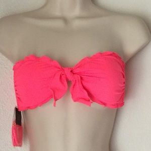 🎉SOLD🎉 Victoria's Secret Small Bikini Swim Top