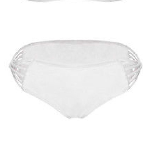 white bikini bottoms price negotiateable - Picture 3 of 4