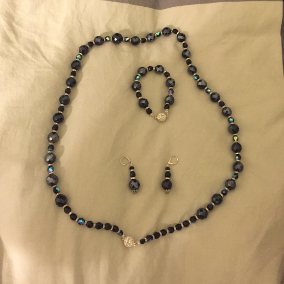Handmade jewelry set - Picture 1 of 4