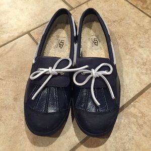 Ugg waterproof fur lined booties