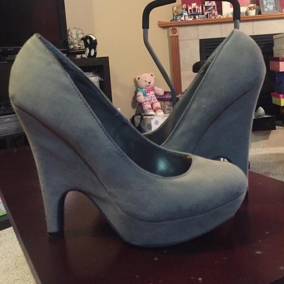 Grey heels