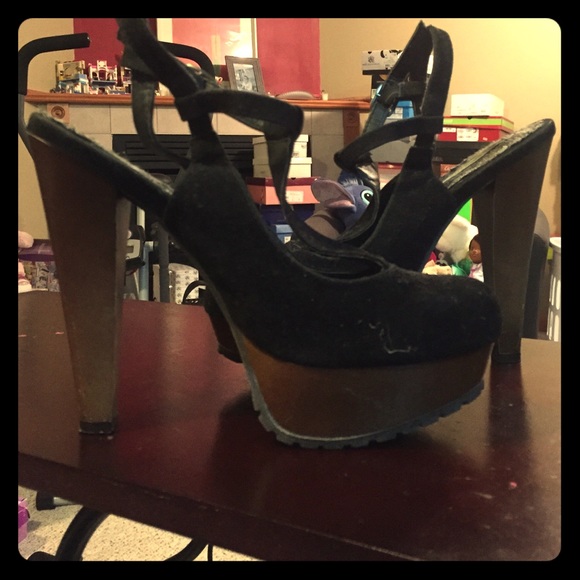 Black heels