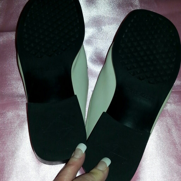 Tan Shoes - Picture 3 of 3
