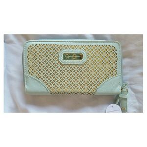 Jessica Simpson mint wallet/clutch