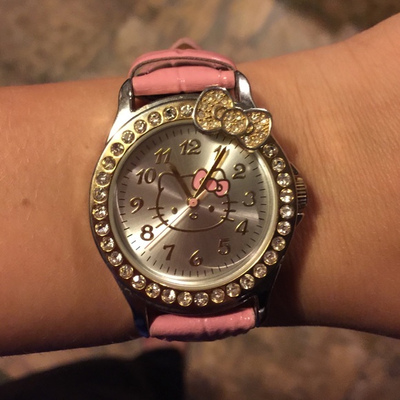 Hello Kitty Accessories - Hello kitty watch