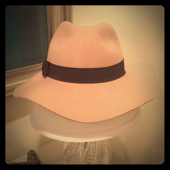 Wool hat, Collectioneighteen