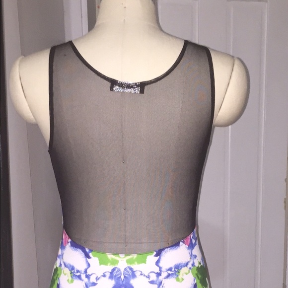 Dress - Picture 4 of 4