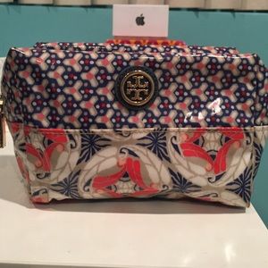 Tory burch cosmetic bag