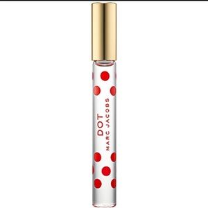 SALE TODAY✂️🎉 Marc Jacobs Dot Rollerball Perfume