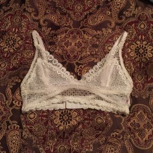 White lace bralette NEVER WORN