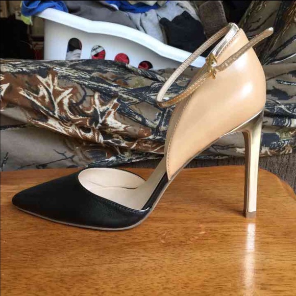 NWOT Nine West Timeforsho Pumps