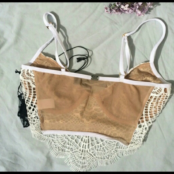 RESERVED** π NWT For Love and Lemons Bralette - Picture 3 of 3