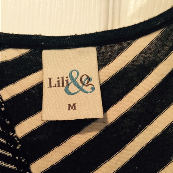 Lily & Co Dress - Picture 2 of 3