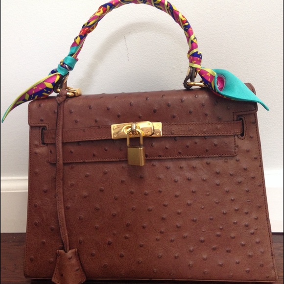 Vintage Sak's Fifth Ave. Ostrich bag