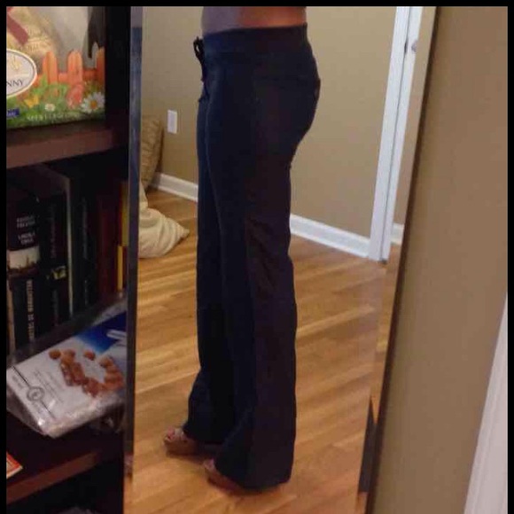 SOLD on ♏️ercari. Linen pants. Navy blue