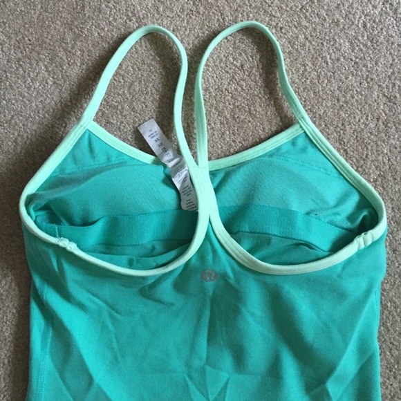 Lululemon fitted top - Picture 3 of 4