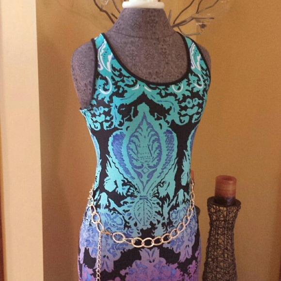 Long dress - Picture 2 of 2