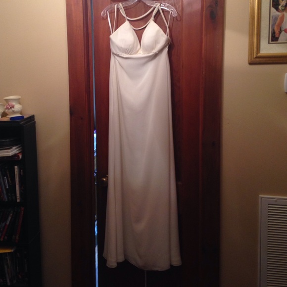 Wedding/prom dress NEVER WORN NWT