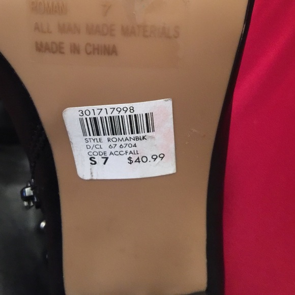 Booties - Picture 3 of 4