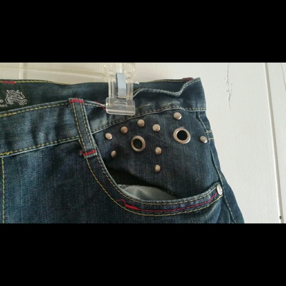 GS115 Shorts - Picture 4 of 4
