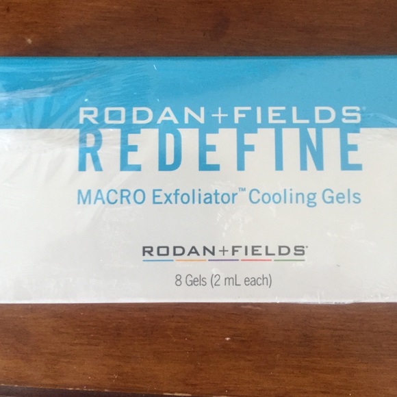 Cooling gels unopened