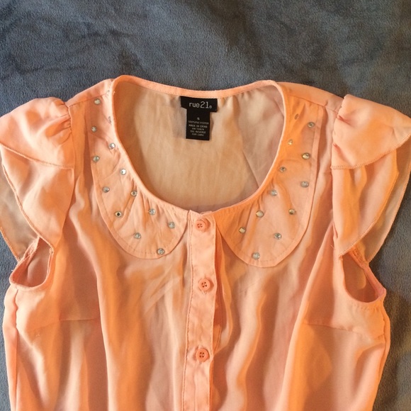 Peach Dress Top - Picture 2 of 4