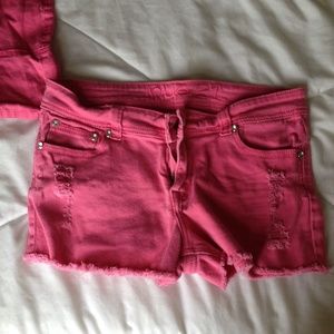 Pink rue 21 shorts