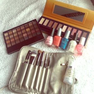 Make-Up Bundle💅