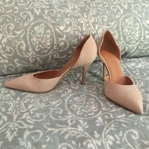 Vince Celeste heals in flax