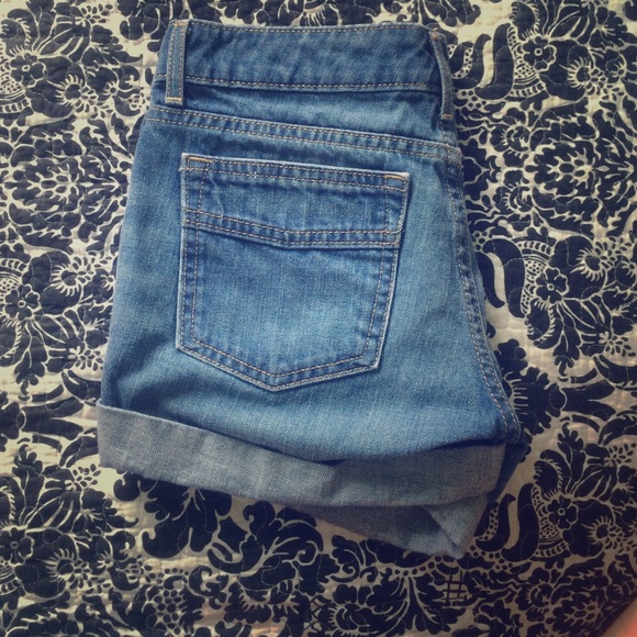 Gap jean shorts