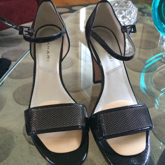 Excellent condition - Picture 2 of 4