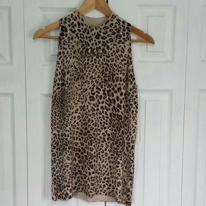 Vertigo animal print top