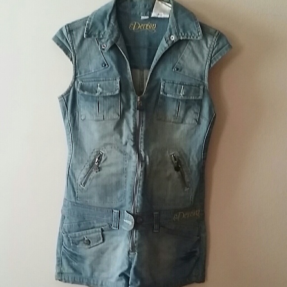 Nice blue jean Dereon jumper