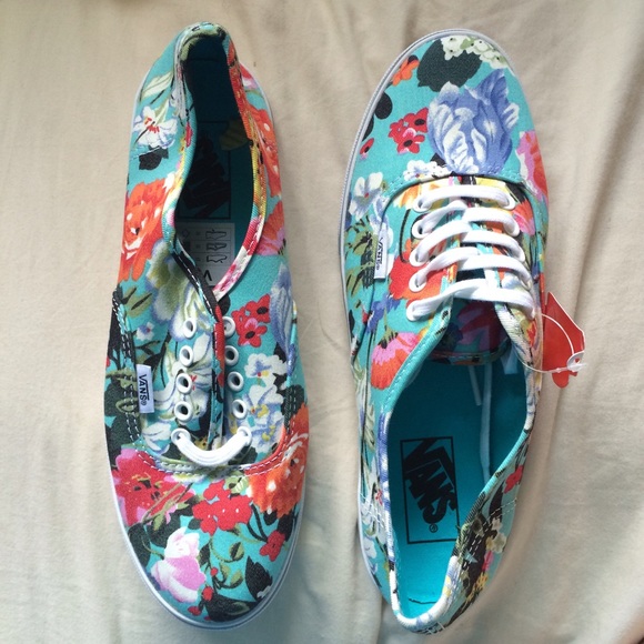 Authentic Lo Pro Floral Vans