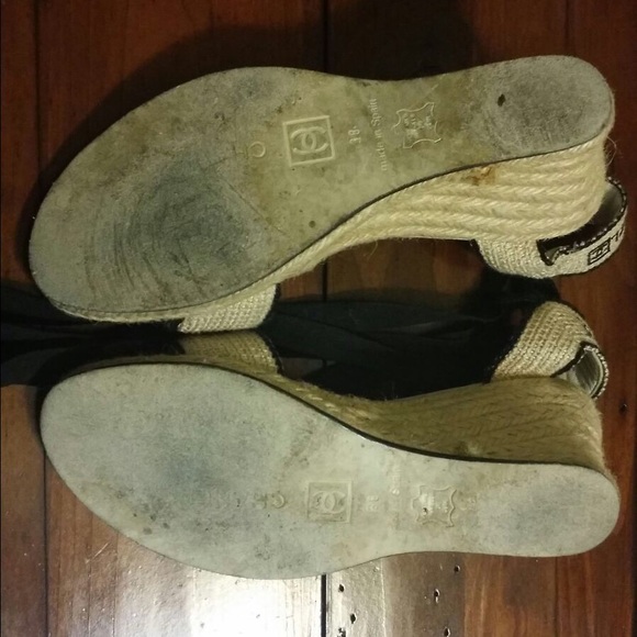 CHANEL wedge logo espadrilles - Picture 4 of 4