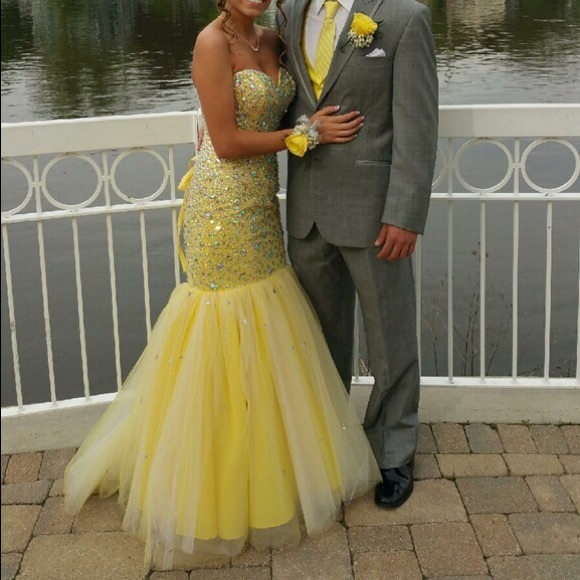Mori Lee prom dress
