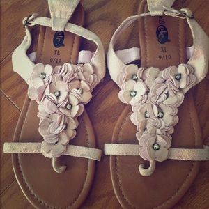 Sandals light pink size 9/10
