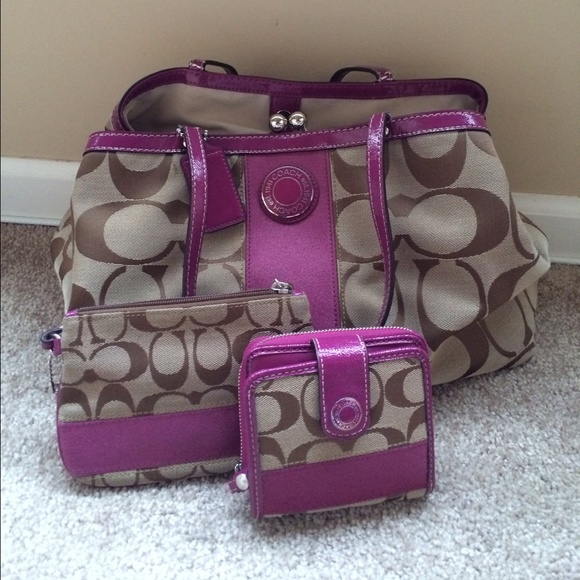 Coach bundle RESERVED for vma92774