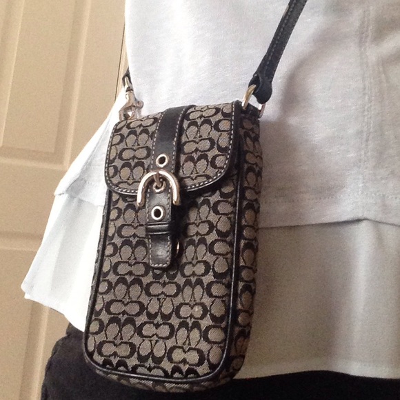 Coach cross body wallet