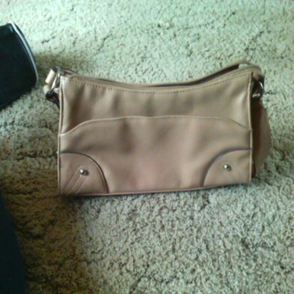 Beautiful nude purse perfect condition