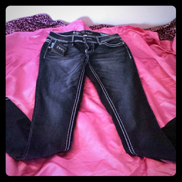 🌟BUNDLED🌟SKINNY JEANS🌟NWT🌟