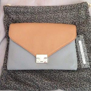 Loeffler Randall "Lock" Clutch