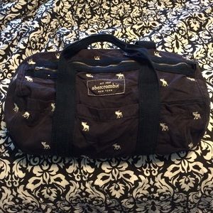 Abercrombie duffel bag
