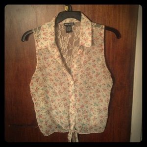 Wet seal sleeveless tank