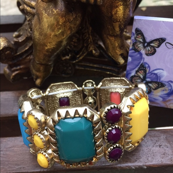 🎀Multi Color Bracelet🎀 - Picture 3 of 3