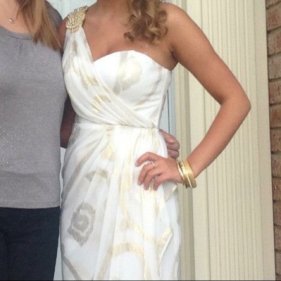 Prom dress - Picture 3 of 4