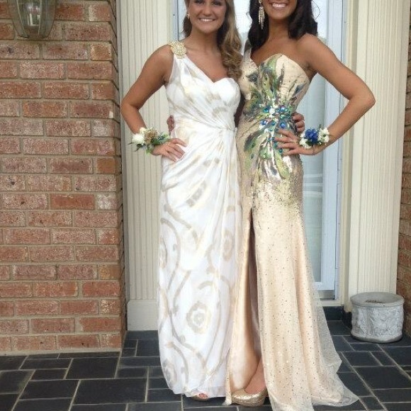 Prom dress - Picture 4 of 4