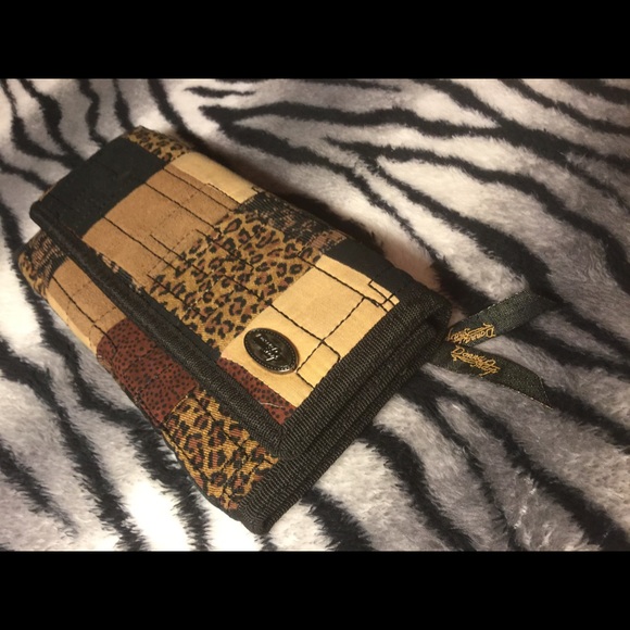 Donna Sharp Wallet cool quilt design