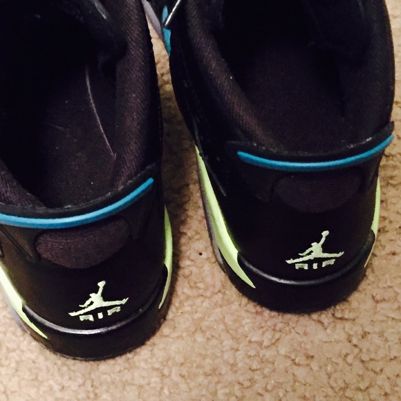 Jordan 6's - Picture 2 of 3