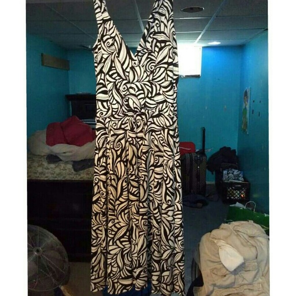 Beautiful summer dress.